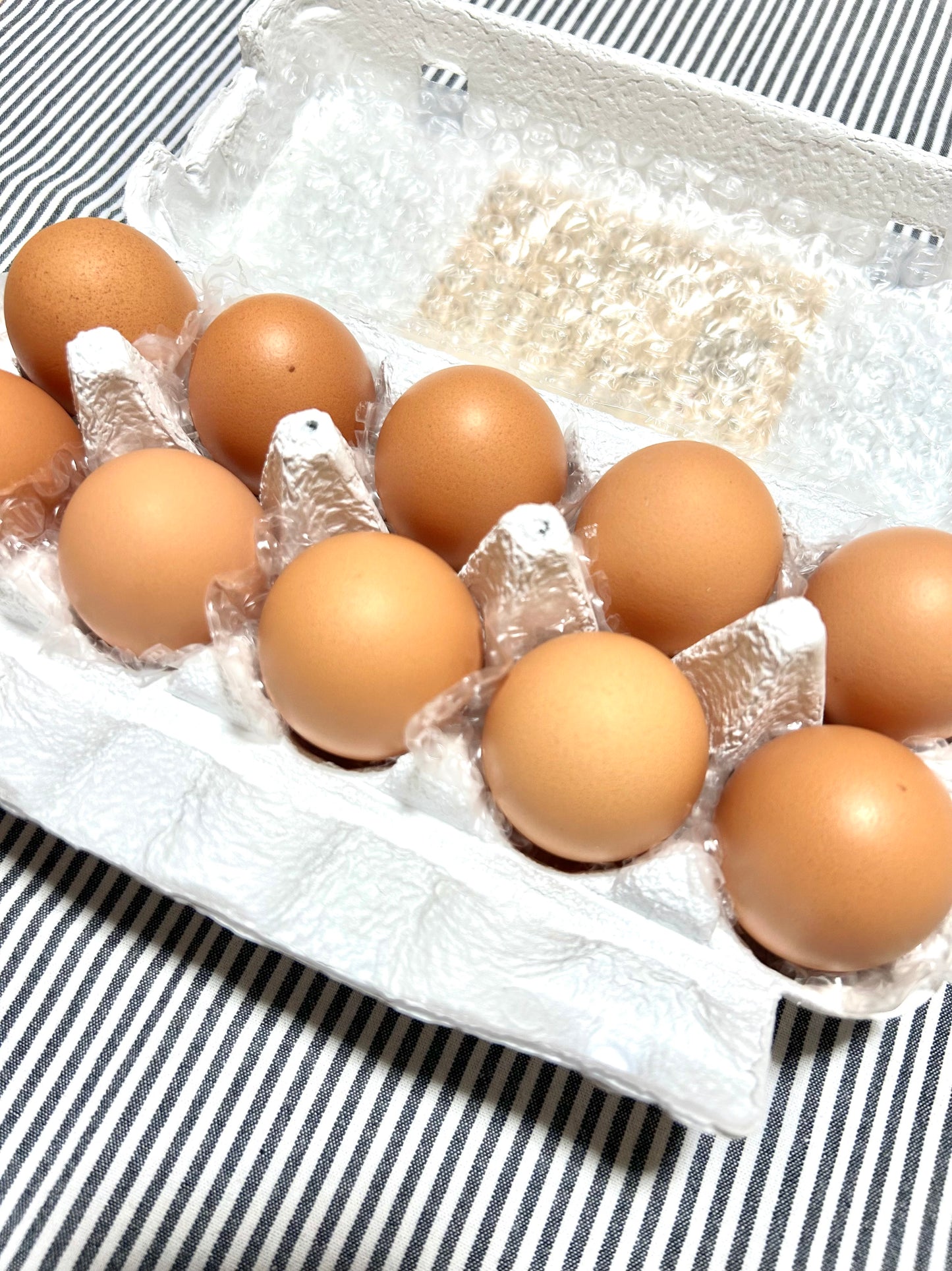 《定期購入》新鮮な平飼い卵をご自宅にお届け｜３０個